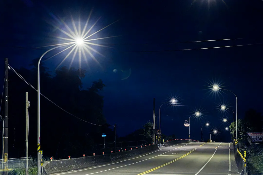 山西工业照明市场观察:LED投光灯与LED路灯在厂区改造中的应用趋势正文配图 2